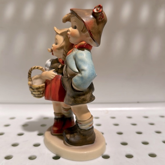 💙TM3 ‘Surprise’ Hummel Goebel #94/1 - Picture 3 of 7